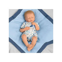 Ashton Drake - Breathing Baby Boy Doll With Quilted Blanket And Pacifier Image 3