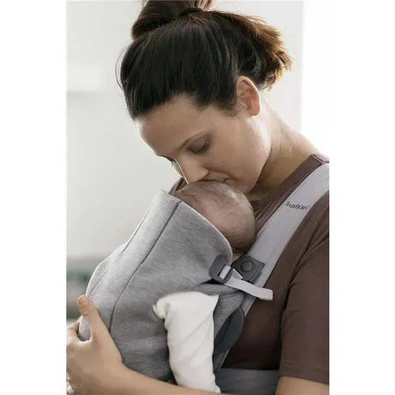 Babybjorn - Baby Carrier Mini 3D Jersey, Light Gray Image 6