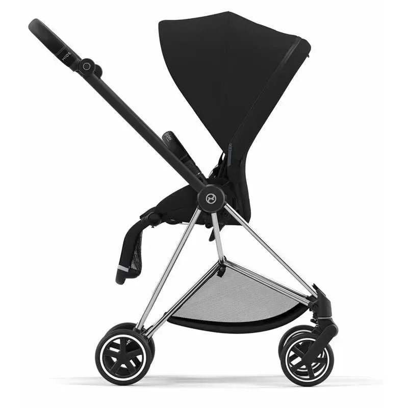 Cybex - Mios 3 Stroller, Chrome/Black + Deep Black Seat Pack Image 4