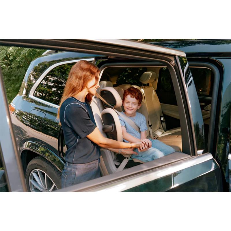 Cybex - Solution G2 Folding Travel High-Back Booster, Moon Black Image 7