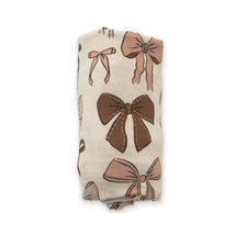 Ellie Sue - Baby Bows Stretch Swaddle Blanket Image 1