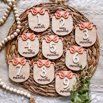 Coquette Bow Monlty Milestone Set