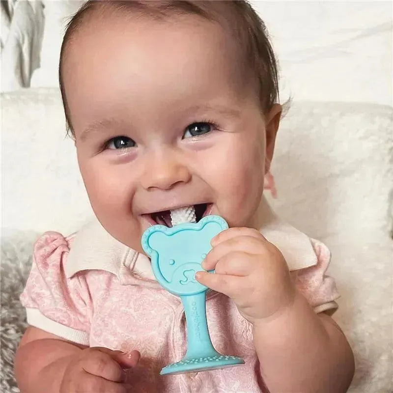 Oogiebear - 360° Teething Toothbrush Image 6