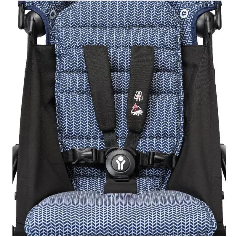 Stokke - Yoyo³ Stroller Bundle, Black Frame | 6+ Air France Color Pack | Navy Bassinet Image 7