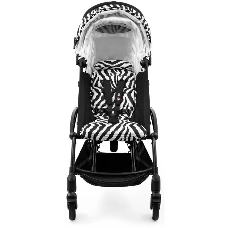 Stokke - Yoyo³ Stroller Bundle, Black Frame & Zebra 6+ Color Pack Image 3