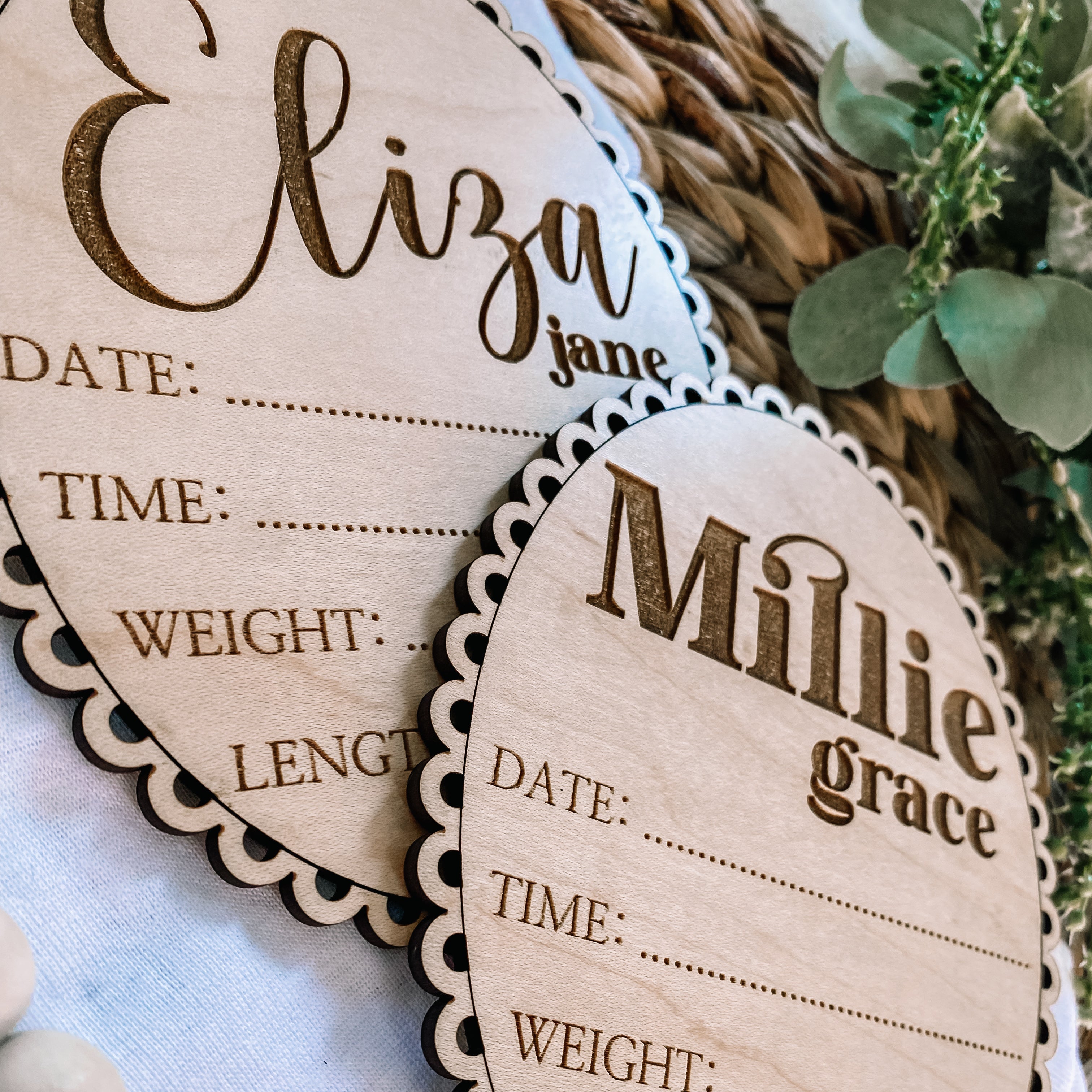 Custom Scalloped Edge Hello World Birth Stat Sign - Cursive