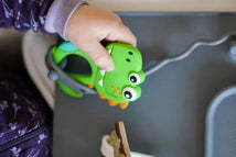 Brinquedo de dentição de silicone Dino
