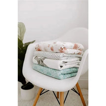 Aden + Anais - Dream Blanket, Dahlia Sparrows Image 3