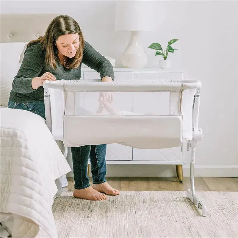 Baby Delight - Beside Me Dreamer Bassinet And Bedside Sleeper, Driftwood Grey Image 4