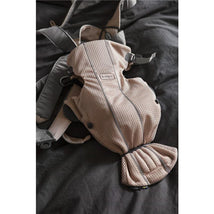 BabyBjörn - Baby Carrier Mini, 3D Mesh, Pearly Pink Image 2