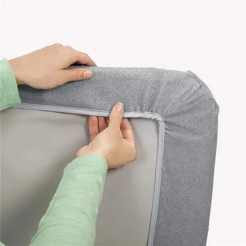 Chicco - 2Pk Lullago Bassinet Sheets, Grey Triangle Image 3