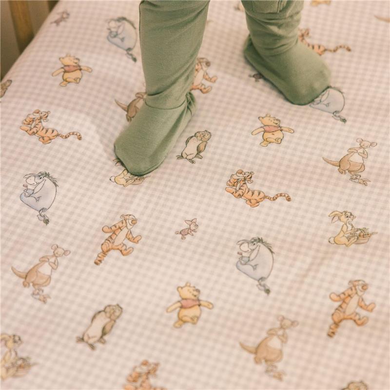 Copper Pearl - Winnie The Pooh & Friends Premium Crib Sheet Image 3