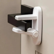 Door Lever Handle Lock - MacroBaby