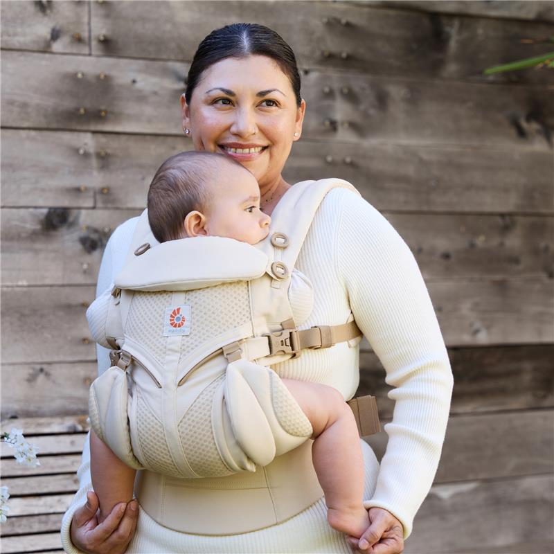 Ergobaby Omni Classic Baby Carrier for Newborn to Toddlers, Natural Beige Image 11