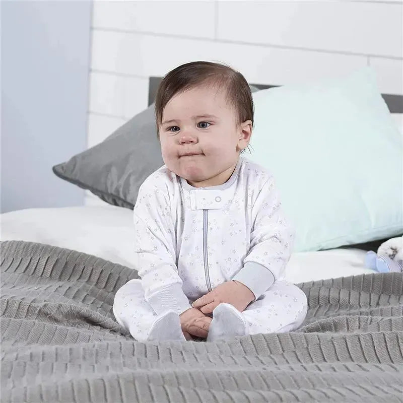 Gerber - 4 Pc Set Snap, Onesie, Footed Pant & Cap Neutral, Lamb.