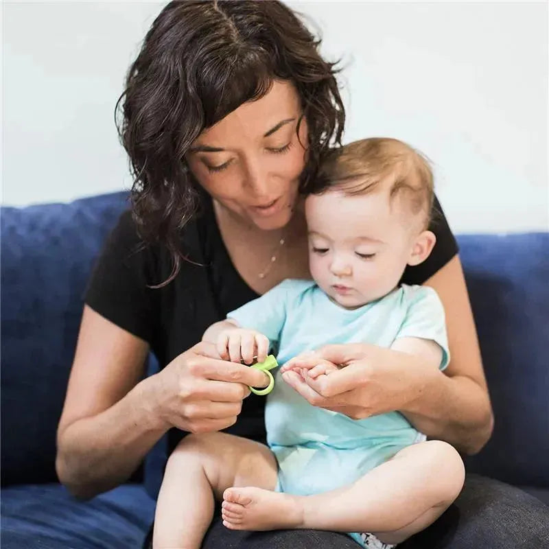 Green Sprouts - Baby Nail Clipper Image 5