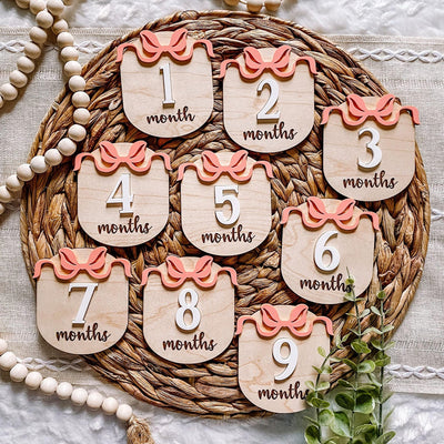 Coquette Bow Monlty Milestone Set