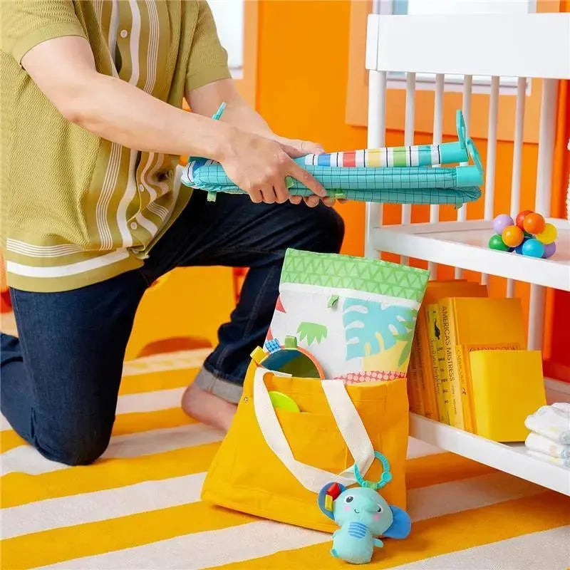 Kids II - Bright Starts Wild Wiggles Activity Gym With Folding Toy Bar Image 4