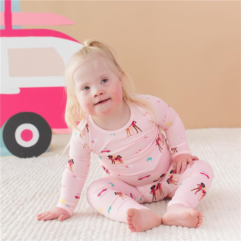Kyte Baby - Baby Girl Long Sleeve Pajamas In Barbie™ Beach Image 2