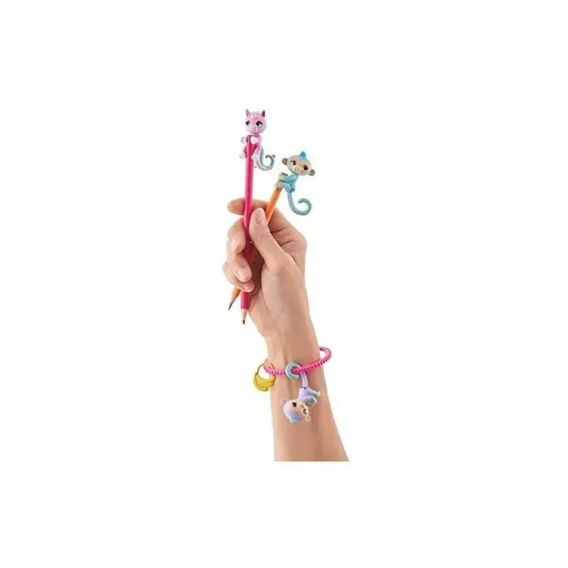 License 2 Play Fingerlings Monkey Blind Bags Image 8