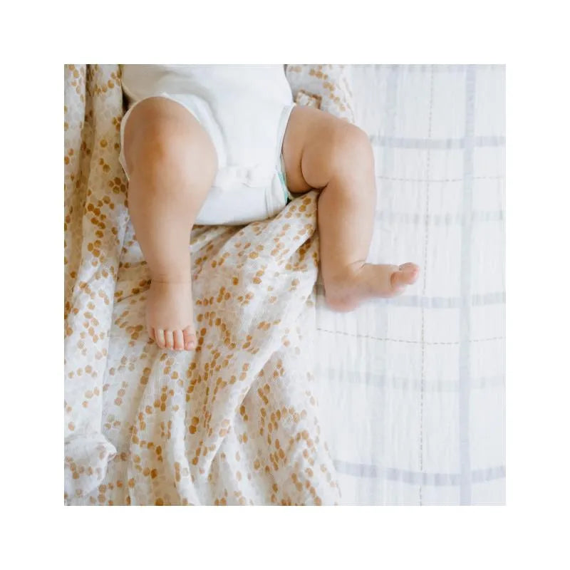 Little Unicorn - Cotton Muslin Swaddle Single, Honeycomb Image 3