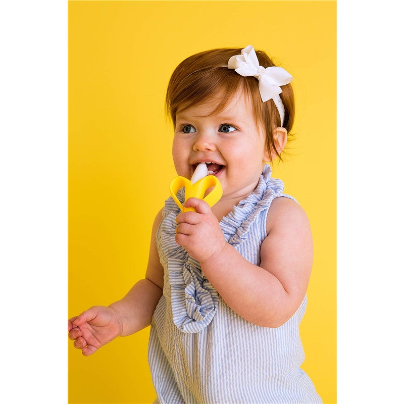Live-Right Baby Banana Brush - Infant Image 5