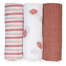 Lulujo - 3Pk Strawberries Muslin Receiving Blankets Image 1