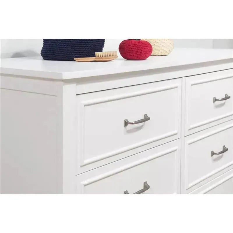 Million Dollar Baby - DaVinci Baby Charlie 6-Drawer Double Dresser in White Image 5