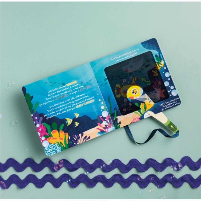 Mud Pie Ocean Flashlight Book Image 2