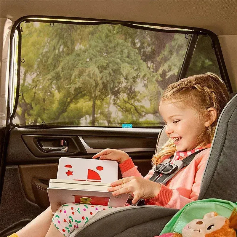 Munchkin - Magnetic Stretch-To-Fit Sun Shade Image 2