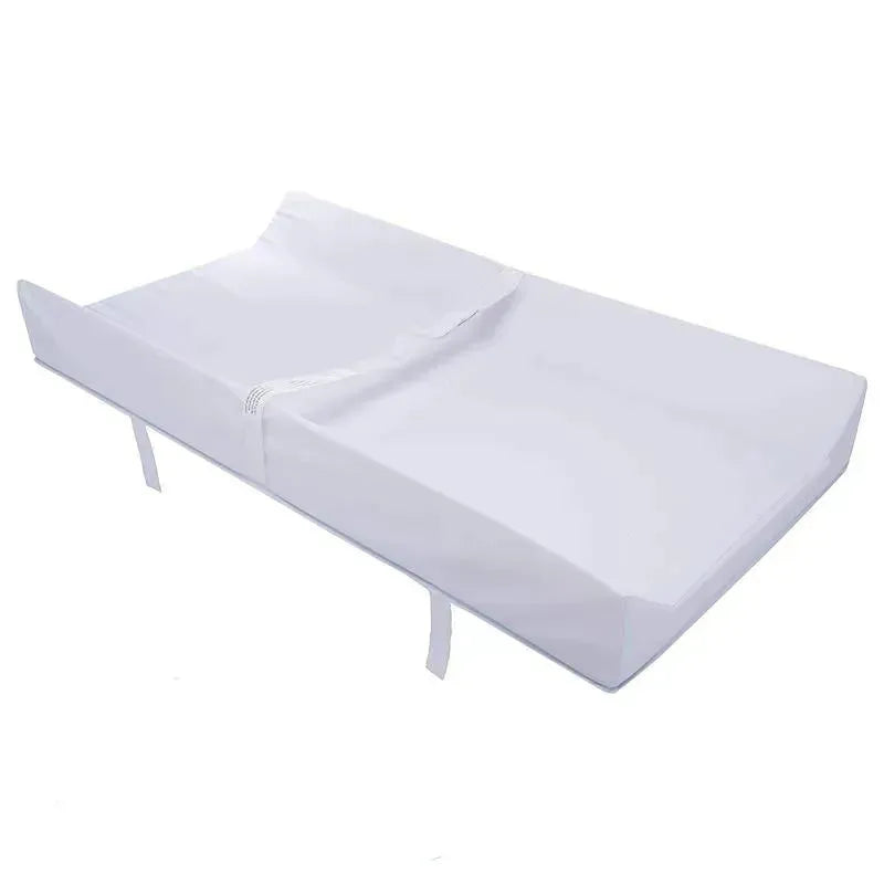 Munchkin Secure Grip Changing Pad Image 1