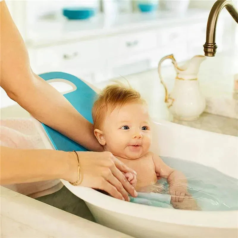 Munchkin - Sit & Soak Bath Tub, White Image 3