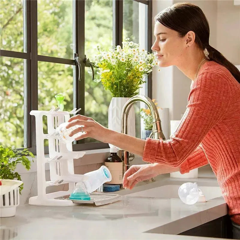 Munchkin - Tidy Dry Space Saving Vertical Bottle Drying Rack for Baby Bottles and Accessories, White Image 5