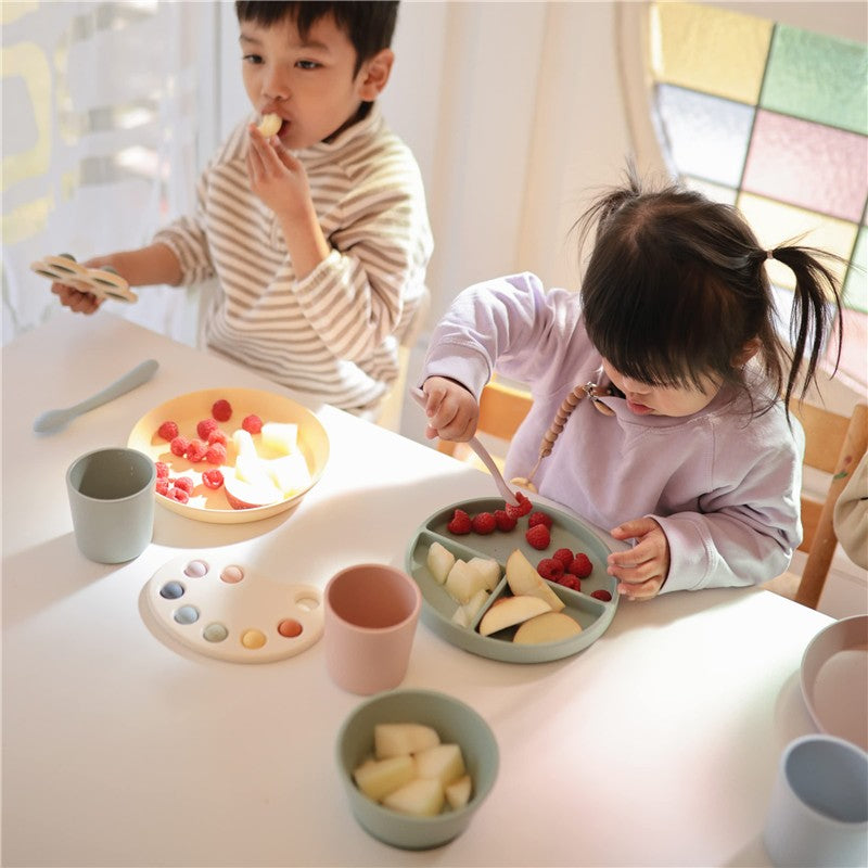 Mushie Silicone Feeding Spoons 2 Pack - Dried Thyme & Natural Image 5