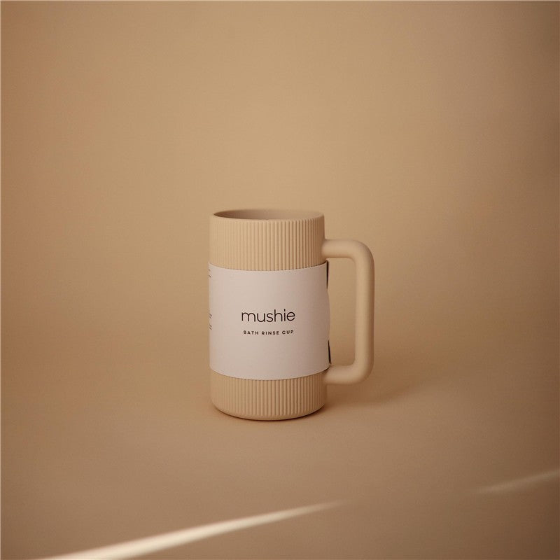 Mushie Bath Rinse Cup - Shifting Sand Image 2
