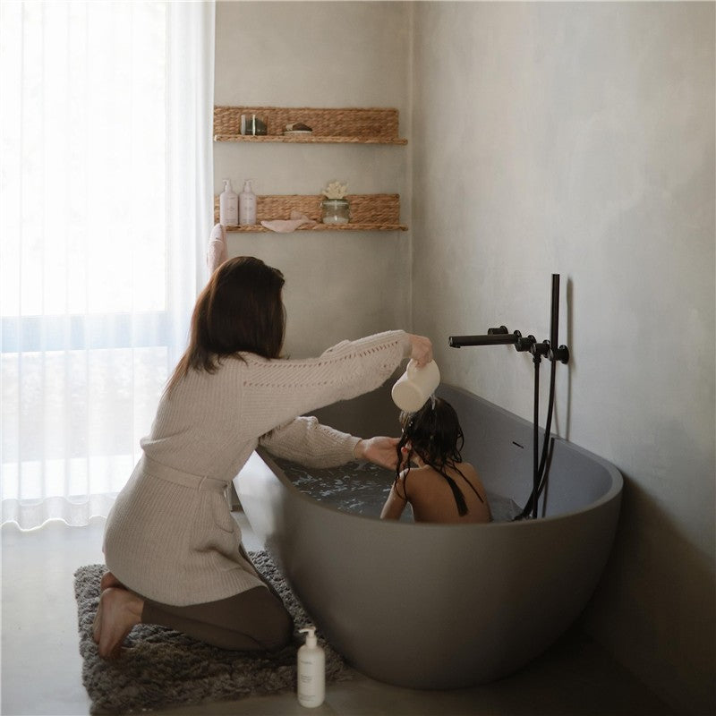 Mushie Bath Rinse Cup - Shifting Sand Image 3