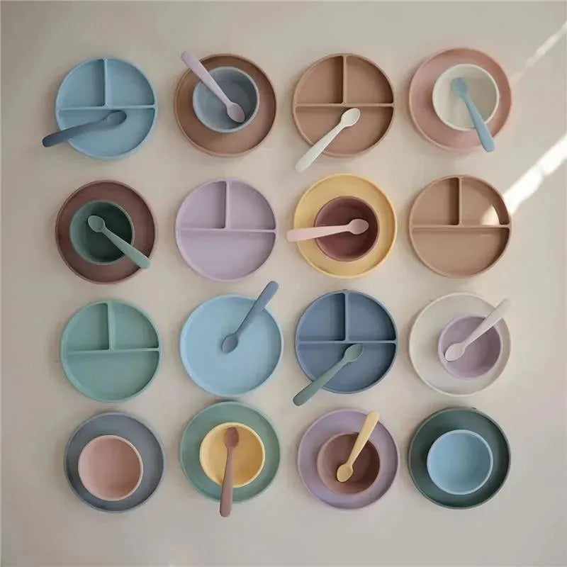 Mushie - Classic Silicone Suction Plate, BPA-Free Non-Slip Design, Soft Lilac Image 7