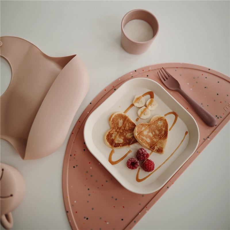 Mushie Silicone Dinnerware Cup Set 2 Pack - Blush Image 3