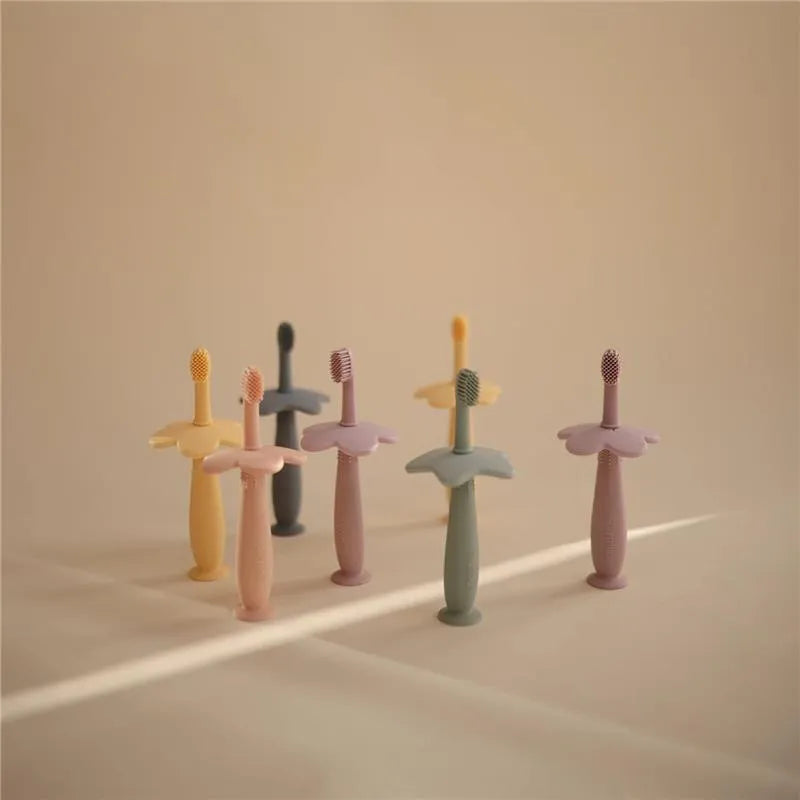 Mushie - Finger Toothbrush, Powder Blue/Daffodil Image 3