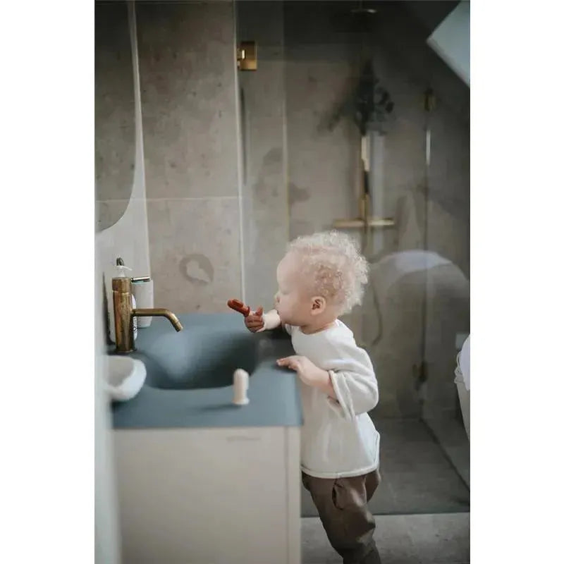 Mushie - Finger Toothbrush (Shifting Sands/Blush) Image 5