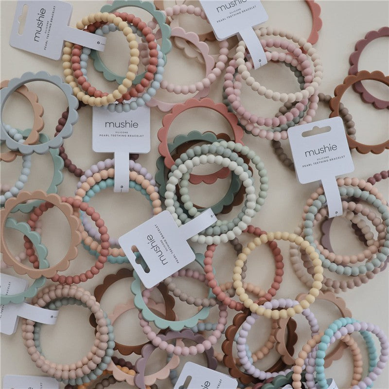 Mushie 3-Pack Flower Teething Bracelets - Dried Thyme/Berry/Natural Image 7