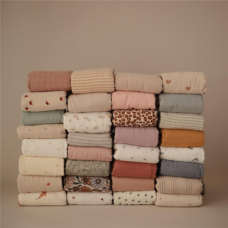Mushie Muslin Swaddle Blanket - Blush Image 6