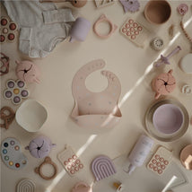 Mushie Silicone Baby Bib - Daisy Image 2
