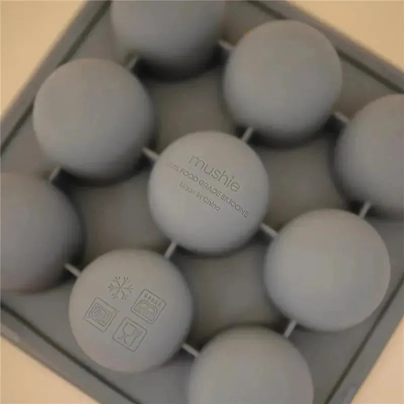 Mushie - Silicone Baby Food Freezer Tray with Lid, 9 Cups 1.5oz, Tradewinds Image 7