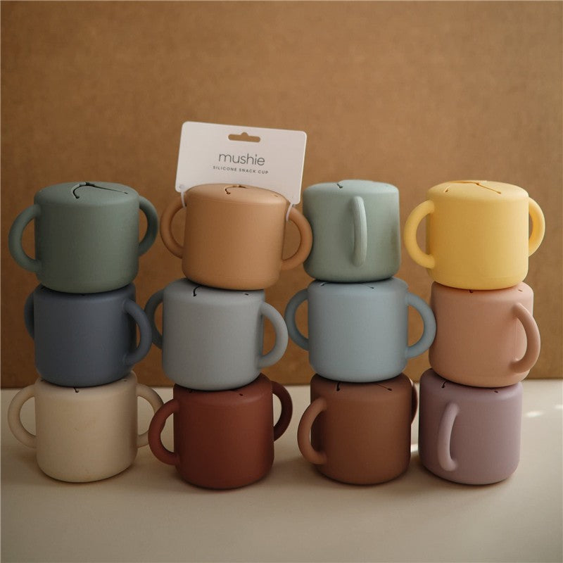 Mushie Silicone Snack Cup - Soft Lilac Image 8