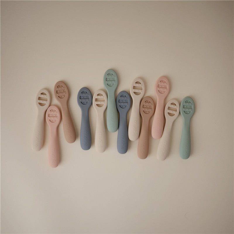 Mushie Silicone First Feeding Baby Spoons 2 Pack - Blush & Shifting Sand Image 7