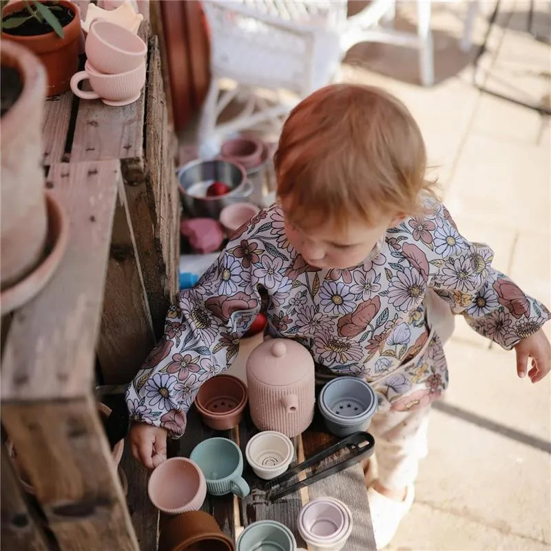 Mushie - Silicone Tea Play Set, Cambridge Blue Image 5