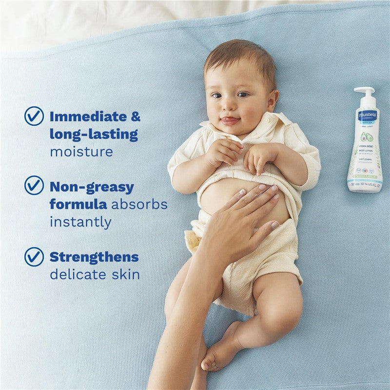 Mustela Hydra Bébé Body Lotion bottle beside a baby receiving lotion on their belly, highlighting moisturizing benefits.