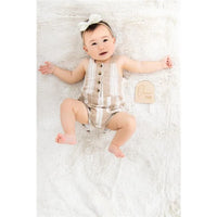 Pearhead - Arch Milestone Props Image 4