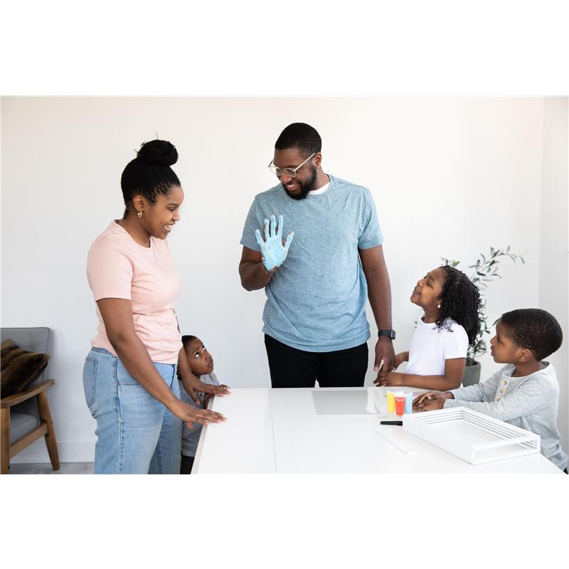 Pearhead - Clear Family Print Frame And Paint Kit Image 4